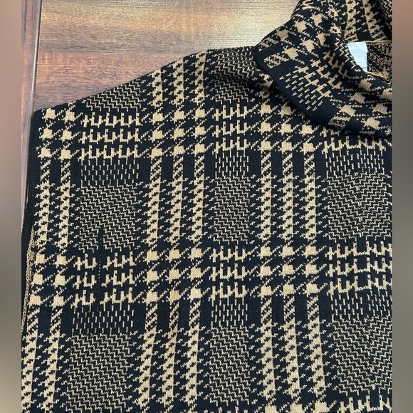 Chicos Cowl Neck Poncho Plaid Women’s Size L XL Black Tan - Picture 4 of 8